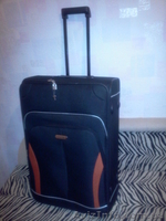 Новый чемодан на колесах черного цвета   - <ro>Изображение</ro><ru>Изображение</ru> #1, <ru>Объявление</ru> #527128