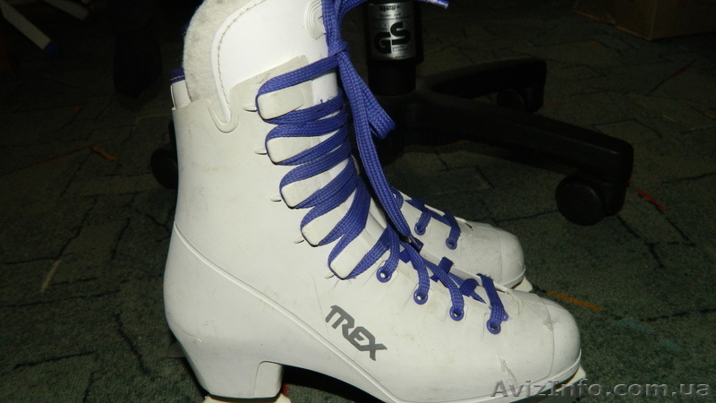 Коньки в хорошому стані  - <ro>Изображение</ro><ru>Изображение</ru> #1, <ru>Объявление</ru> #451473