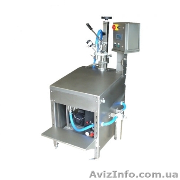 Оборудование для розлива в Bag in Box полуавтомат Италия, разливочная машина - <ro>Изображение</ro><ru>Изображение</ru> #2, <ru>Объявление</ru> #1589325