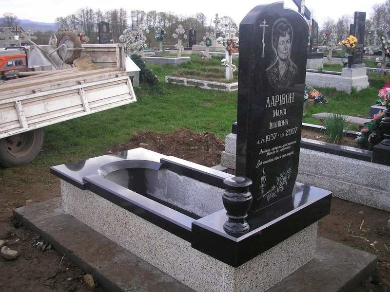 Пам'ятники та вироби з граніту - ФОП «Корпош» - <ro>Изображение</ro><ru>Изображение</ru> #3, <ru>Объявление</ru> #1648711