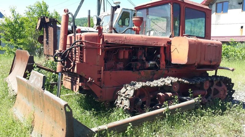 Продаем гусеничный бульдозер ДТ-75, 1985 г.в. - <ro>Изображение</ro><ru>Изображение</ru> #4, <ru>Объявление</ru> #1646708