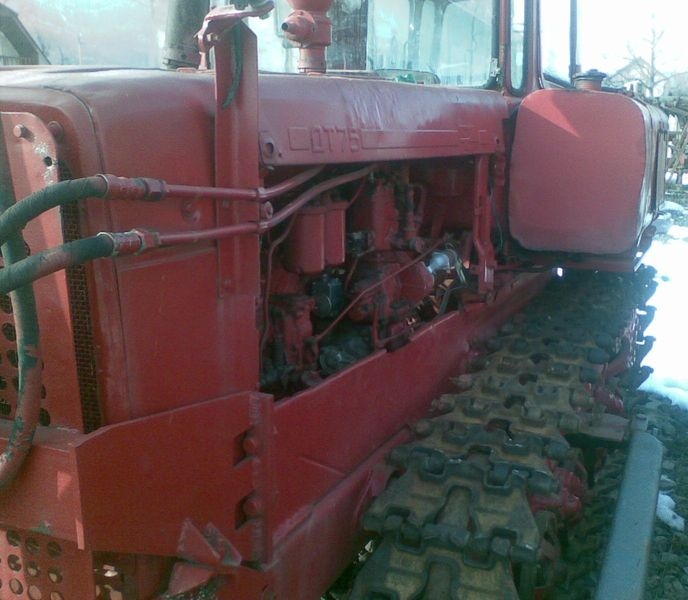 Продаем гусеничный бульдозер ДТ-75, 1985 г.в. - <ro>Изображение</ro><ru>Изображение</ru> #2, <ru>Объявление</ru> #1646708