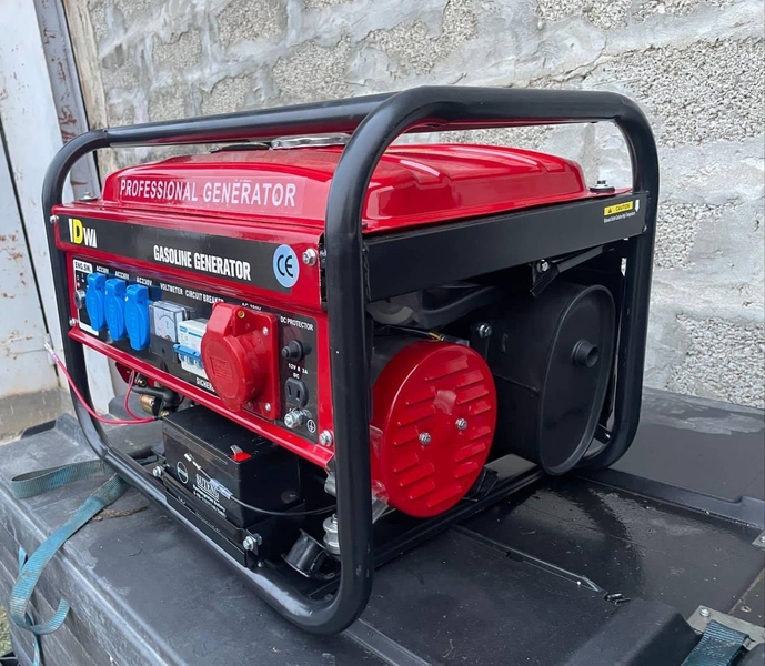 Генератор трьохфазний бензиновий DW 4,5 кВт - <ro>Изображение</ro><ru>Изображение</ru> #3, <ru>Объявление</ru> #1732066