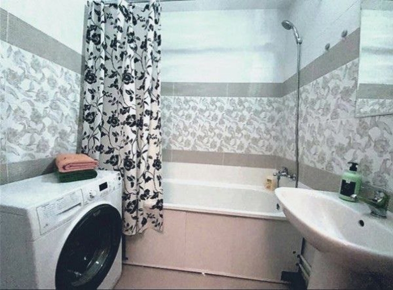 Сдам 2х комн кв-ру в центре по просп. Свободы возле Вопака 5000 грн/мес. - <ro>Изображение</ro><ru>Изображение</ru> #4, <ru>Объявление</ru> #1732556