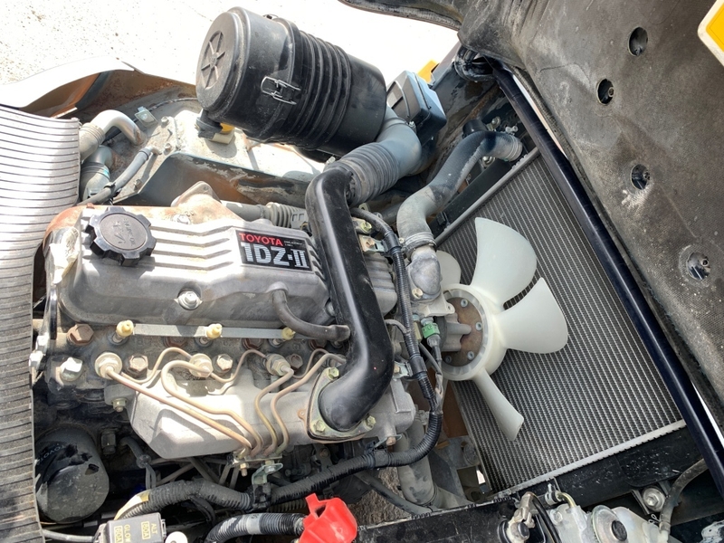 Автонавантажувач вилковий дизельний Toyota, з щоглою вагонного типу - <ro>Изображение</ro><ru>Изображение</ru> #5, <ru>Объявление</ru> #1744040